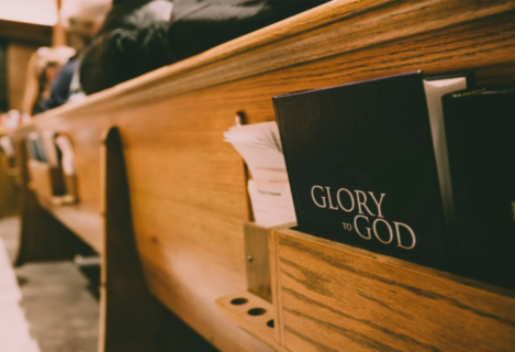 Image of a church pew