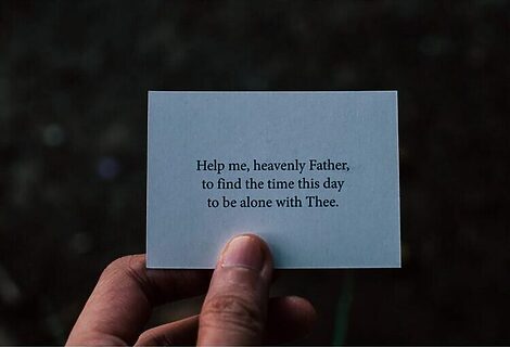 Card with prayer asking God to help with finding time to be alone with Him