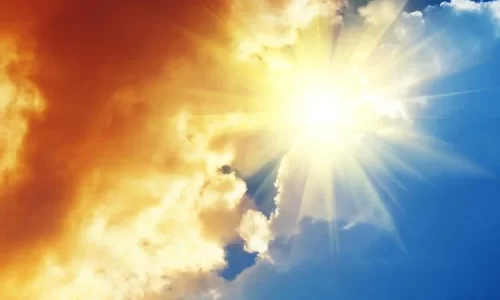 Image of sun and clouds illustrate blogpost of scriptures about God’s sovereignty